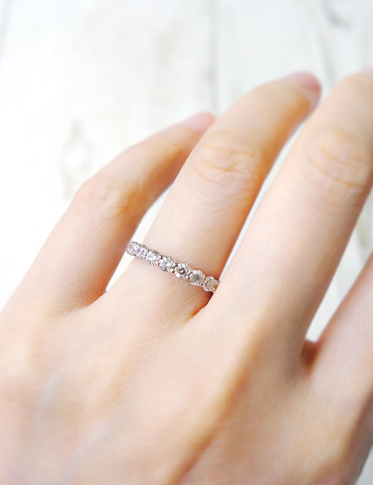 Akari(プラチナ950/1.0ct/wide) | TSUMUGU(つむぐ)| 婚約指輪 Akari(プラチナ950/1.0ct/wide) | TSUMUGU(つむぐ)| 婚約指輪